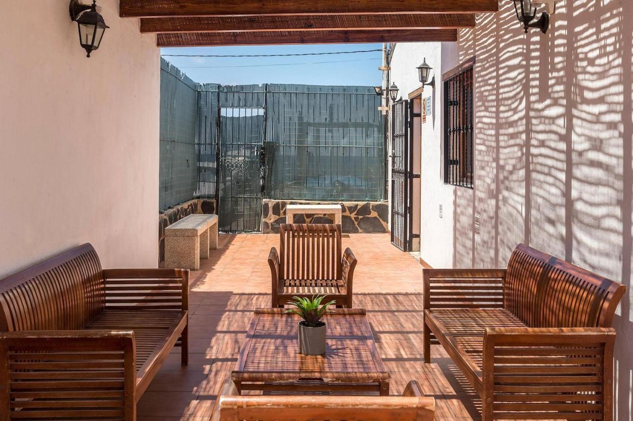 Вилла Casa Costera Playa De Tasarte Сан-Николас Экстерьер фото
